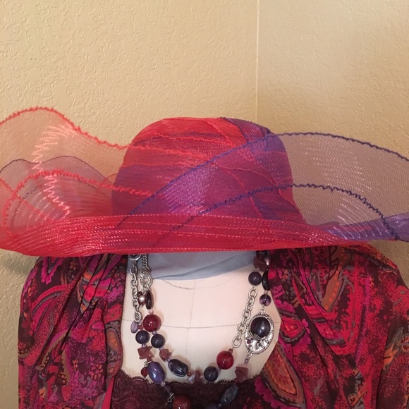 Coldwater Creek Red & Purple Necklace - Picture 3 of 6